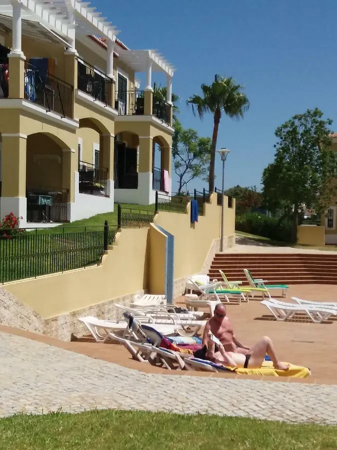 Apartment Reves Residence Porches