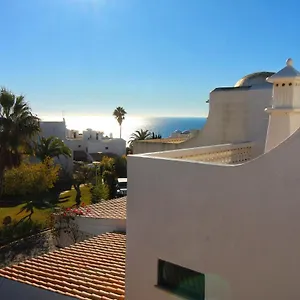 Holiday home Typical Portuguese Beach House Just 88m To The Beach, Porches (Algarve)